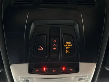 2018 BMW X1 - image 16