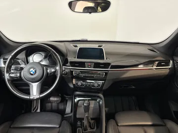 2018 BMW X1 - image 4