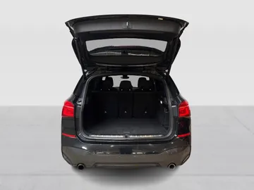 2018 BMW X1 - image 13