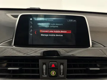 2018 BMW X1 - image 24