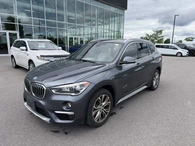 2017 BMW X1 — photo 3