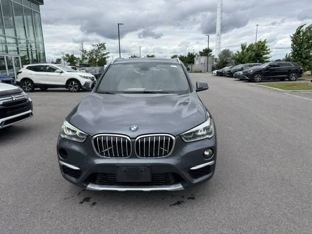 2017 BMW X1 — photo 2