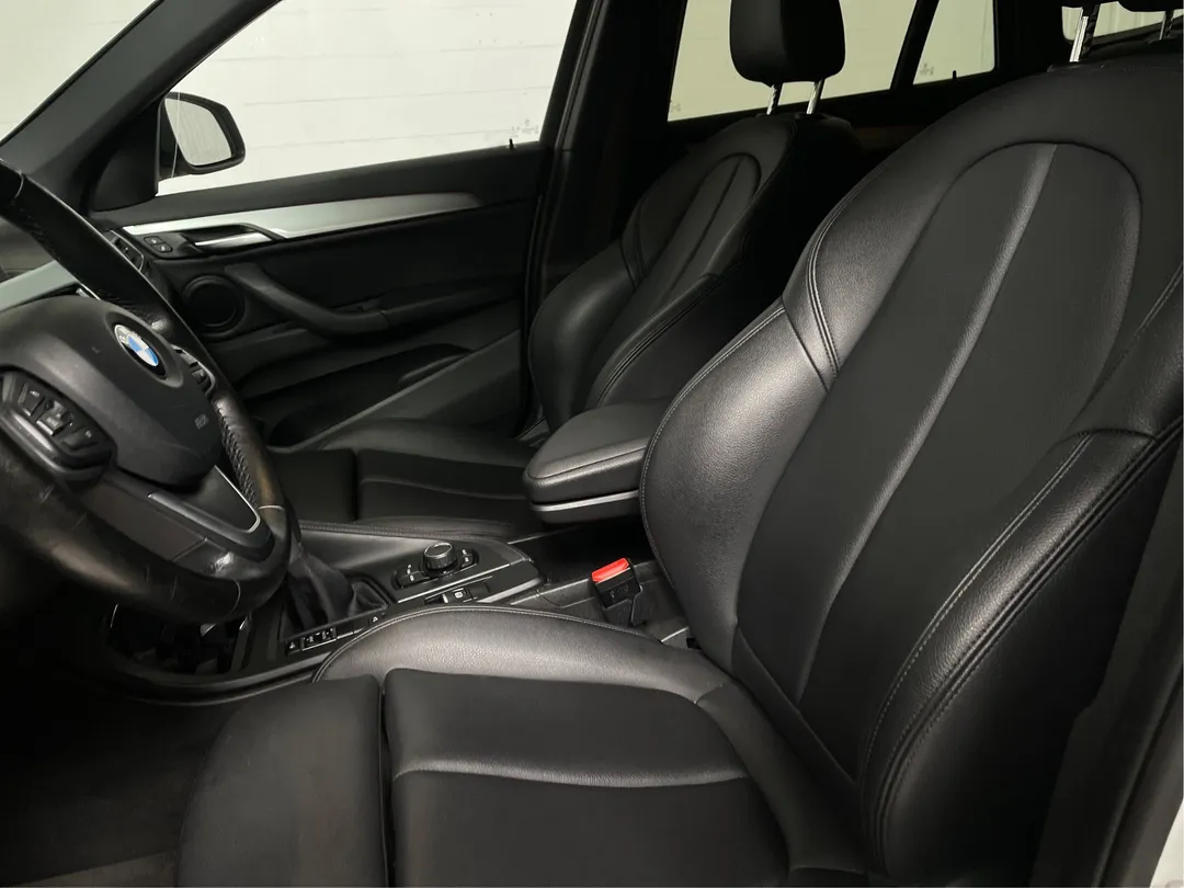 2018 BMW X1 — photo 3
