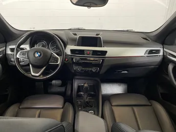 2018 BMW X1 - image 4