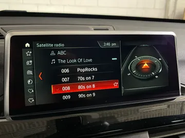 2018 BMW X1 - image 29