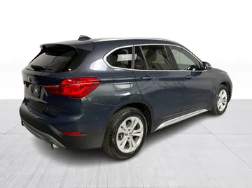 2018 BMW X1 - image 8