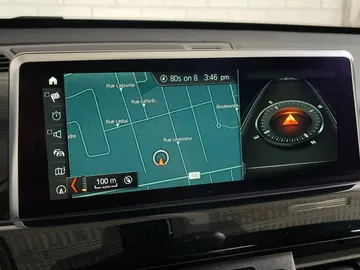 2018 BMW X1 - image 22