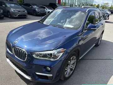 2019 BMW X1 - image 3