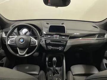 2019 BMW X1 - image 4