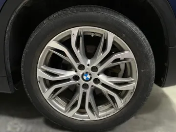 2019 BMW X1 - image 7