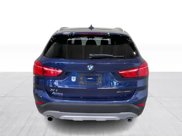 2019 BMW X1 - image 13