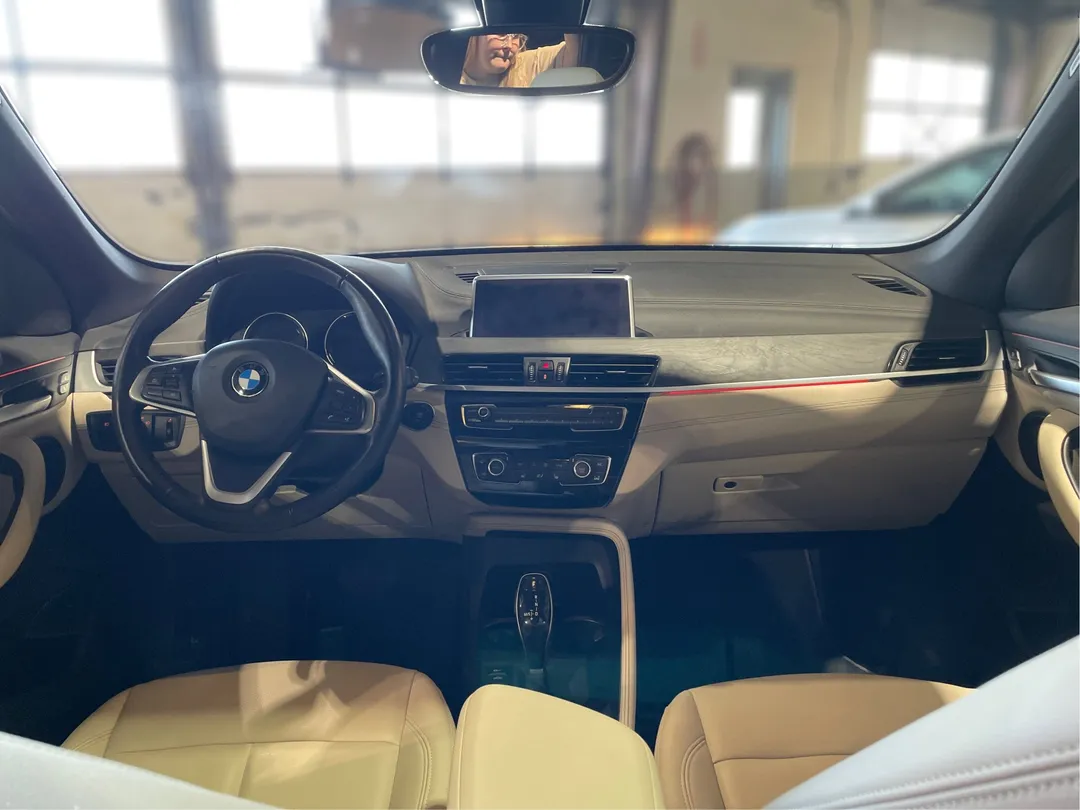 2022 BMW X1 — photo 4