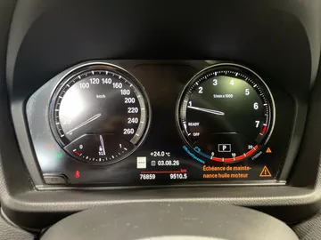 2020 BMW X1 - image 17