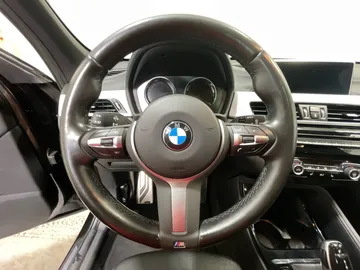 2020 BMW X1 - image 22