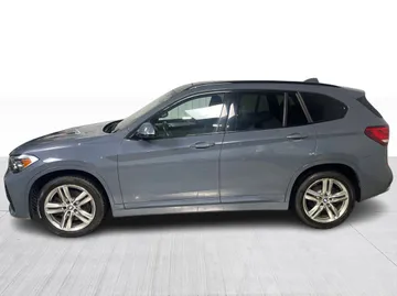 2020 BMW X1 - image 11