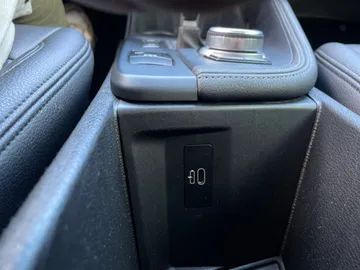 2021 BMW X1 - image 25