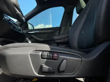 2021 BMW X1 - image 24