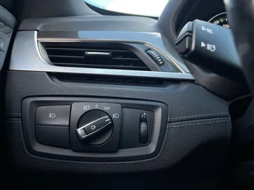 2021 BMW X1 - image 28