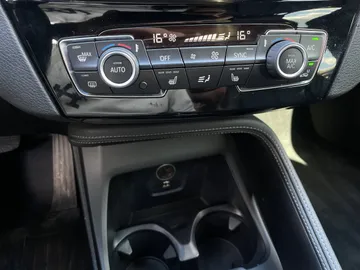 2021 BMW X1 - image 21