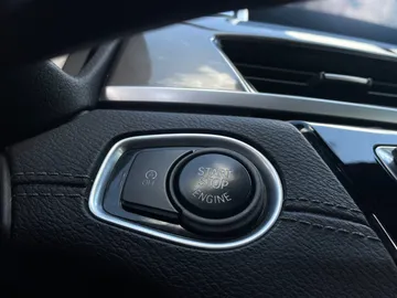 2021 BMW X1 - image 22