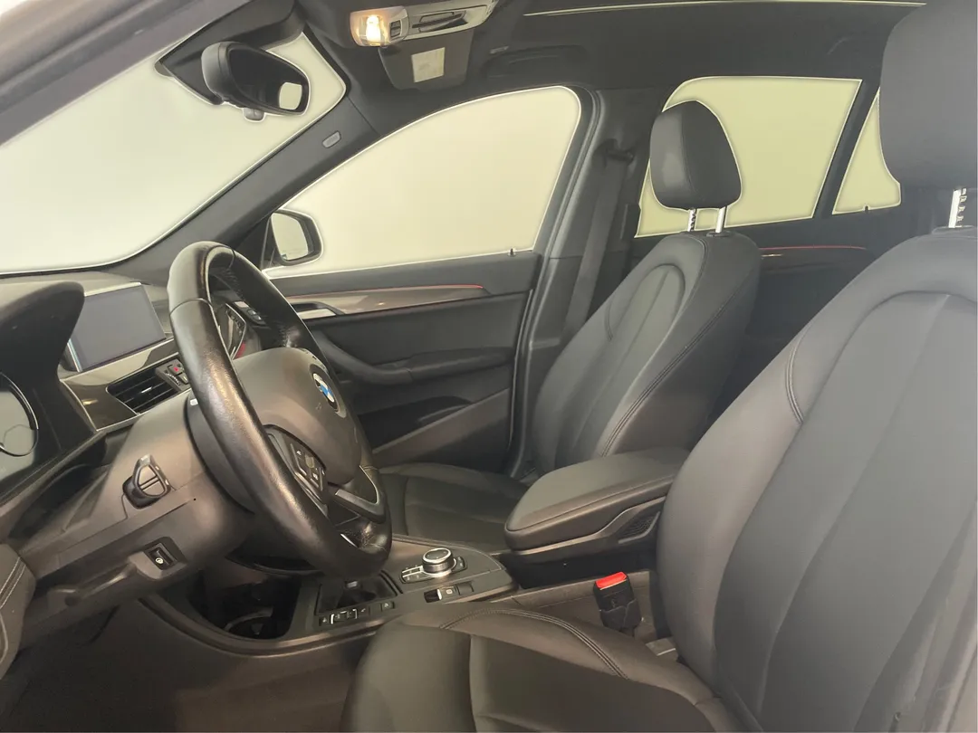 2022 BMW X1 — photo 3