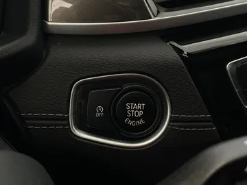 2022 BMW X1 - image 26