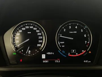 2022 BMW X1 - image 18