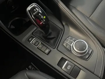 2022 BMW X1 - image 33