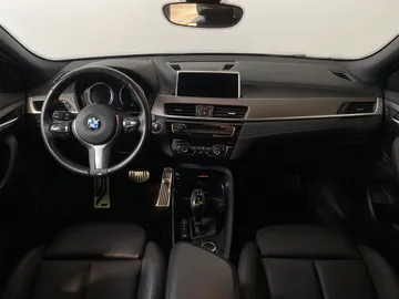 2020 BMW X2 - image 4