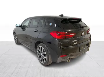 2020 BMW X2 - image 12