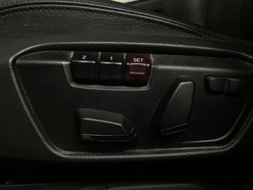 2020 BMW X2 - image 21