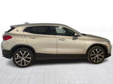 2018 BMW X2 - image 2