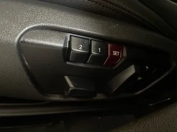 2018 BMW X2 - image 20