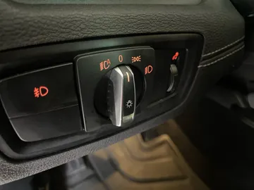 2018 BMW X2 - image 19