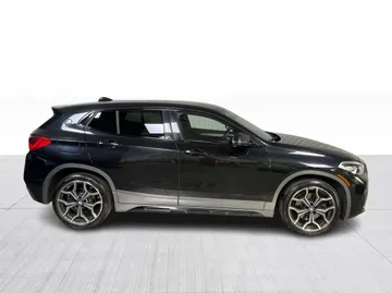 2018 BMW X2 - image 2
