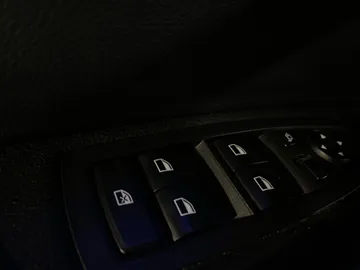 2019 BMW X2 - image 21