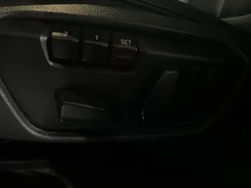 2019 BMW X2 - image 22
