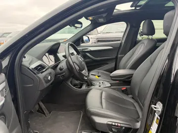 2019 BMW X2 - image 8