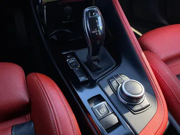 2021 BMW X2 - image 27