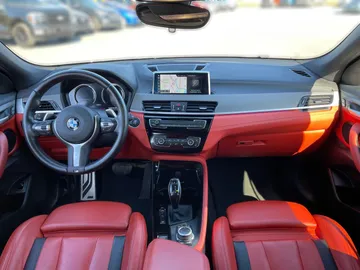 2021 BMW X2 - image 4