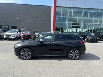 2019 BMW X2 - image 4