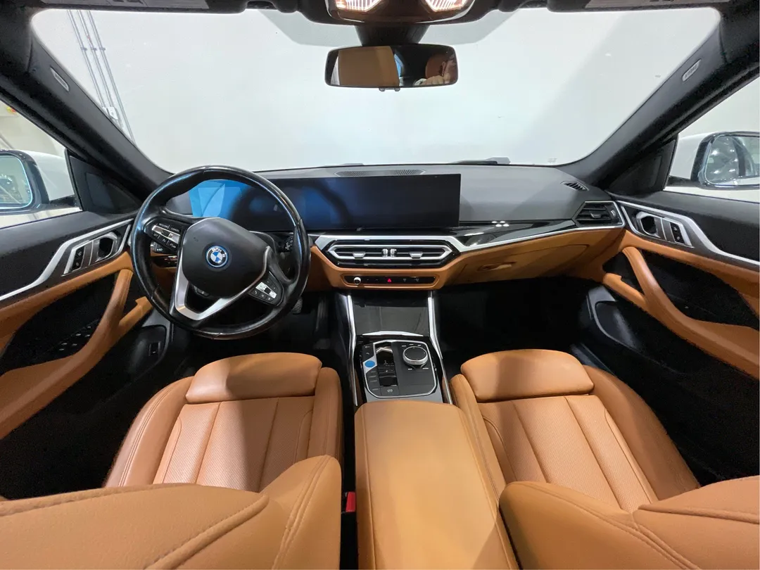 2023 BMW I4 — photo 4