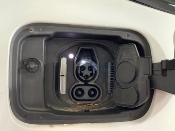 2022 BMW I4 - image 25