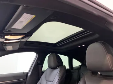 2022 BMW I4 - image 6