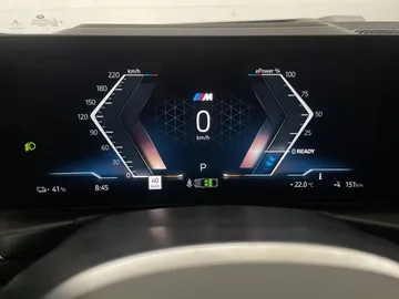 2023 BMW I4 - image 8