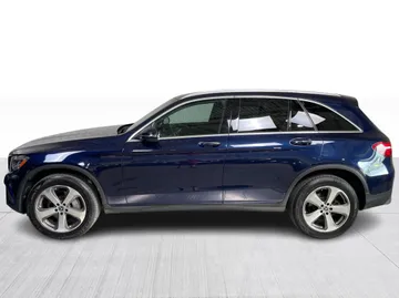 2019 Mercedes-Benz GLC - image 10