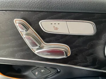 2019 Mercedes-Benz GLC - image 21