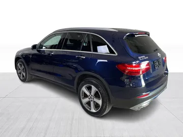 2019 Mercedes-Benz GLC - image 11