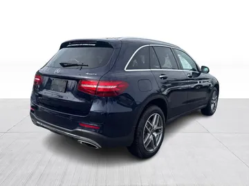 2018 Mercedes-Benz GLC - image 14