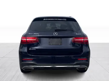 2018 Mercedes-Benz GLC - image 12